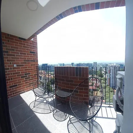 Apartamento 2 Habitaciones, Edificio Airali, Zona 10, Napoles